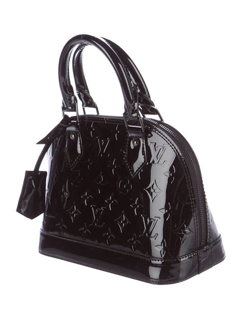 louis vuitton scacchi bianca indossata|Alma BB Monogram Vernis Leather .